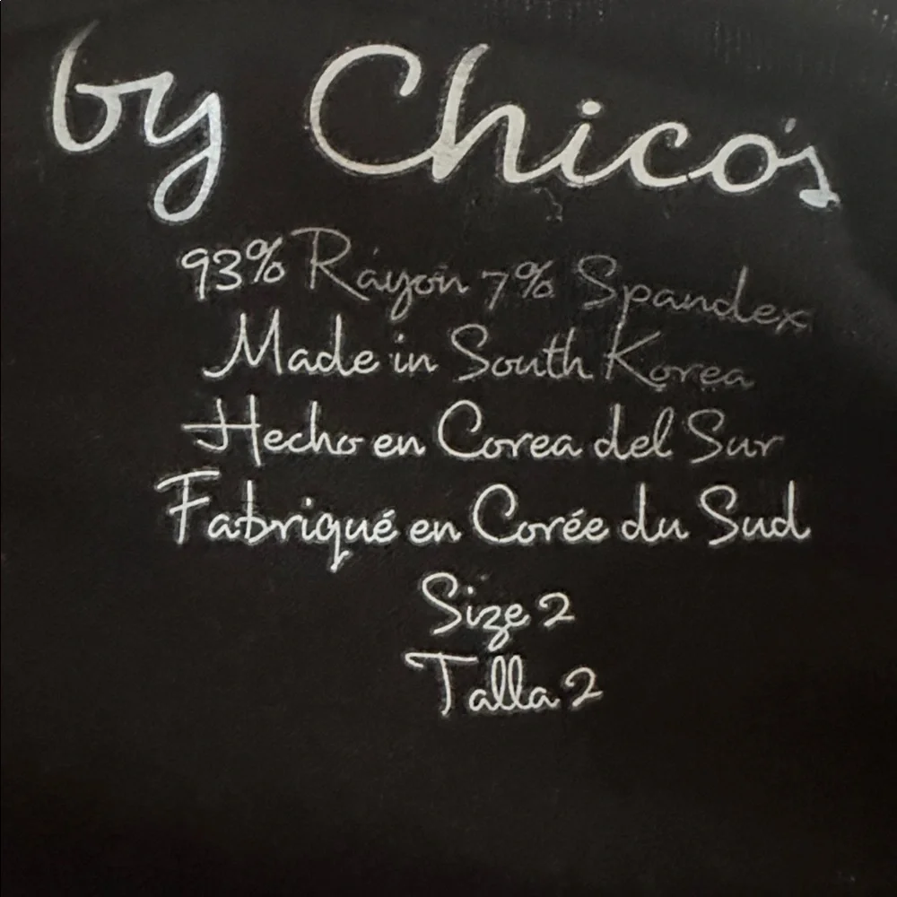EUC Chico's Classic Black Long Sleeve Top